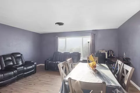 Dining - 355 Harding Ave, Manteca, CA 95336 photo 1 of 1