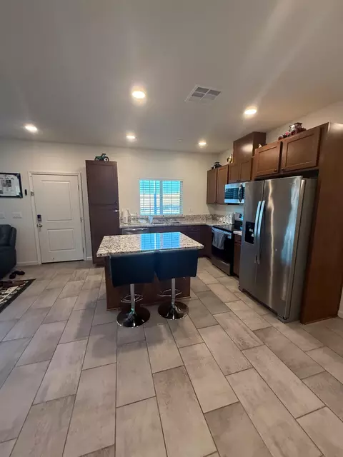 3742 Bayou Rd, Sacramento, CA 95835