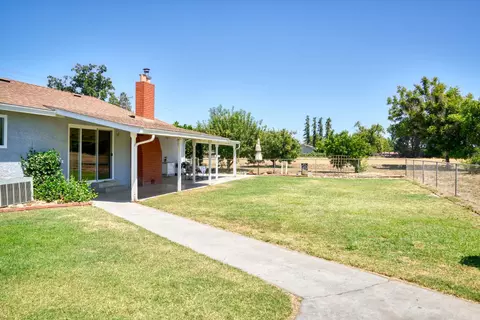 Exterior - 5136 Blaker Rd, Ceres, CA 95307 photo 9 of 16