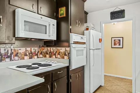 Kitchen - 5136 Blaker Rd, Ceres, CA 95307 photo 2 of 4