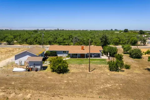 View/Area - 5136 Blaker Rd, Ceres, CA 95307 photo 3 of 6