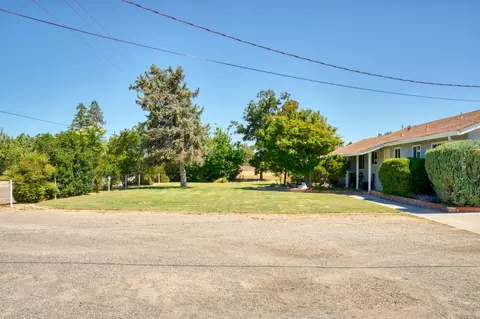 Exterior - 5136 Blaker Rd, Ceres, CA 95307 photo 5 of 16