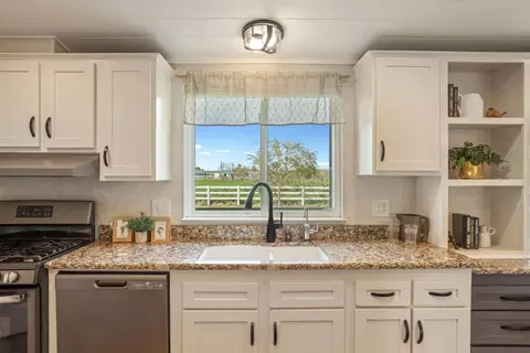 3320 W Durham Ferry Rd, Tracy, CA 95304 photo 19