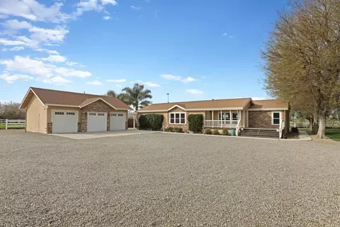 3320 W Durham Ferry Rd, Tracy, CA 95304 photo 4