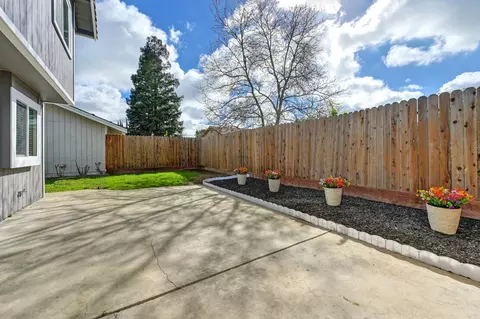 Exterior - 3342 Brownlea Cir, Antelope, CA 95843 photo 6 of 8