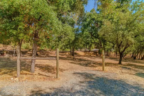 Exterior - 2988 Spring Hill Dr, San Andreas, CA 95249 photo 7 of 41