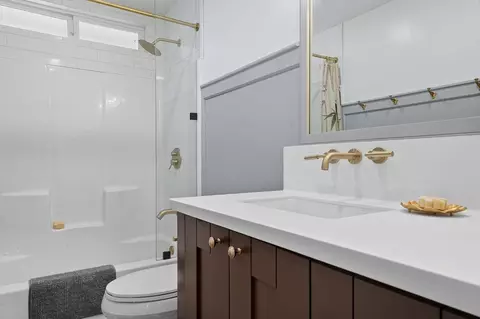 Bath - 2988 Spring Hill Dr, San Andreas, CA 95249 photo 2 of 5