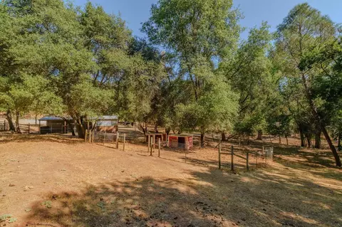 Exterior - 2988 Spring Hill Dr, San Andreas, CA 95249 photo 16 of 41