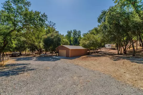 Exterior - 2988 Spring Hill Dr, San Andreas, CA 95249 photo 8 of 41