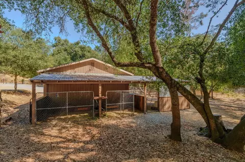 Exterior - 2988 Spring Hill Dr, San Andreas, CA 95249 photo 12 of 41