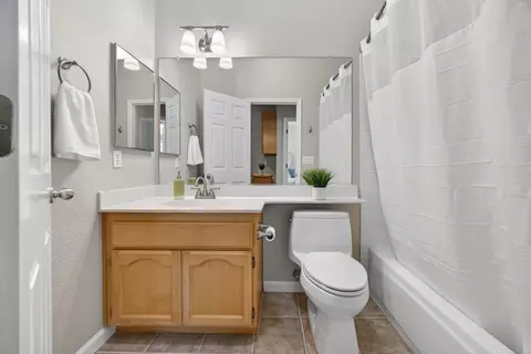 2726 Genesee Dr, Rocklin, CA 95765 photo 23