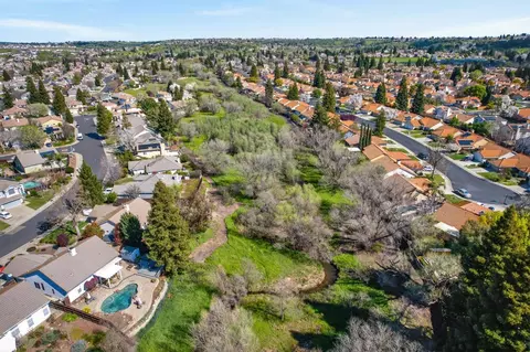 2726 Genesee Dr, Rocklin, CA 95765 photo 54