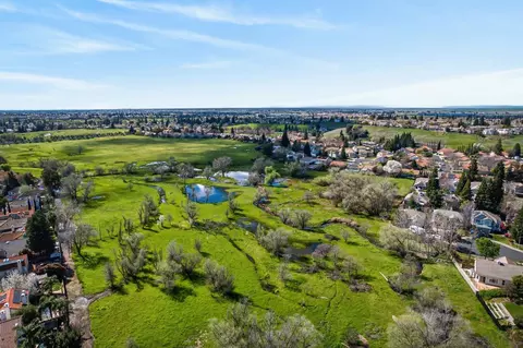 2726 Genesee Dr, Rocklin, CA 95765 photo 55