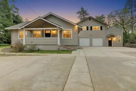 12383 Rough And Ready Hwy, Grass Valley, CA 95945
