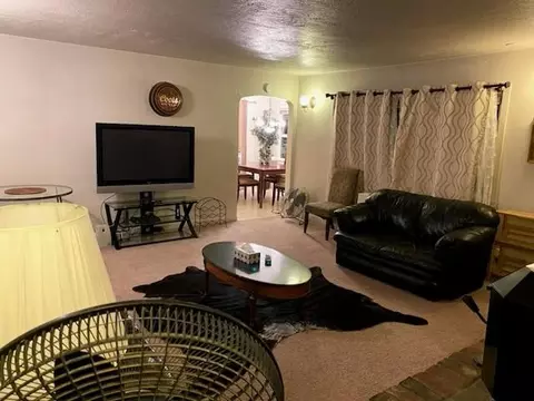 Living - 739 E Oberlin Rd, Yreka, CA 96097 photo 1 of 2