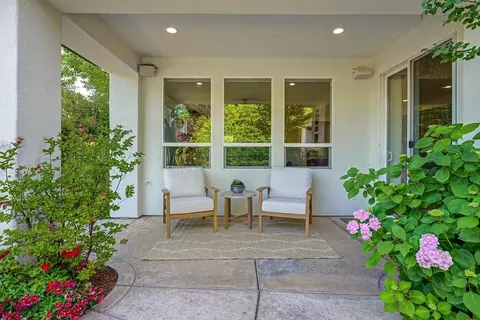 Exterior - 4715 Salem Way, Carmichael, CA 95608 photo 14 of 16