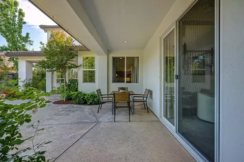 Exterior - 4715 Salem Way, Carmichael, CA 95608 photo 9 of 16
