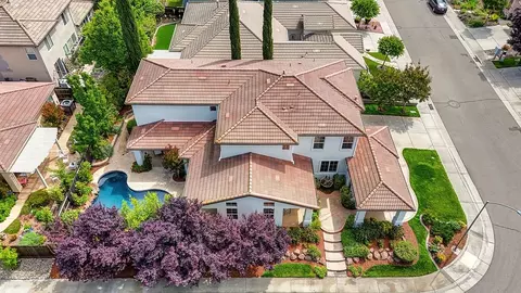 View/Area - 4715 Salem Way, Carmichael, CA 95608 photo 2 of 11