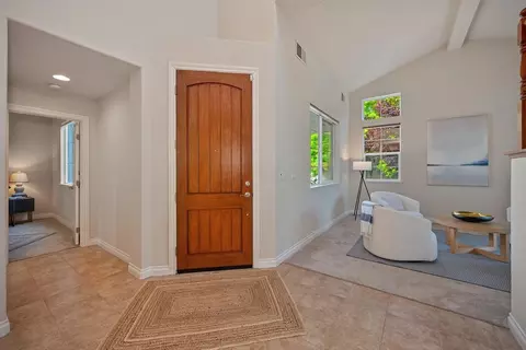 Entry Way - 4715 Salem Way, Carmichael, CA 95608 photo 3 of 12