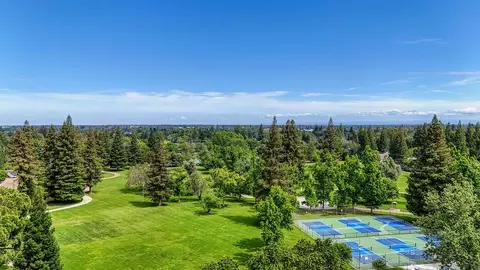 View/Area - 4715 Salem Way, Carmichael, CA 95608 photo 5 of 11