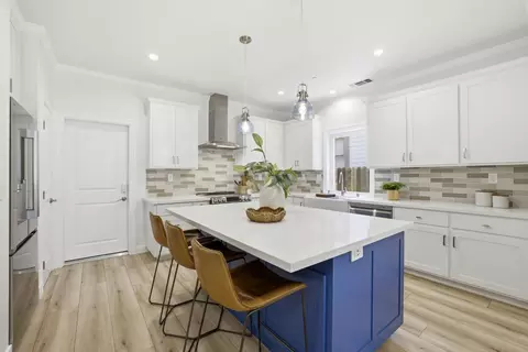 3025 7th Ave, Sacramento, CA 95817