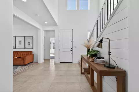 Entry Way - 3253 Gopher Ridge Dr, Folsom, CA 95630 photo 5 of 11