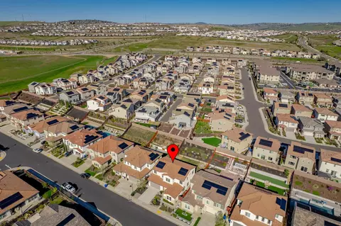 View/Area - 3253 Gopher Ridge Dr, Folsom, CA 95630 photo 15 of 22