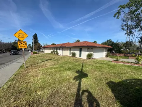 Exterior - 4448 Hackberry Ln, Carmichael, CA 95608 photo 2 of 7