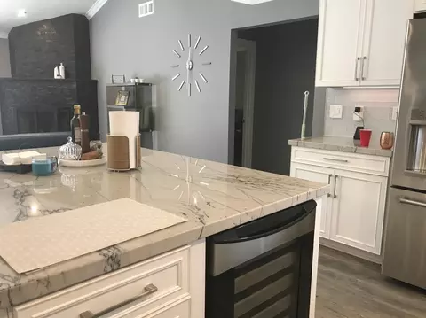 Kitchen - 4448 Hackberry Ln, Carmichael, CA 95608 photo 5 of 11