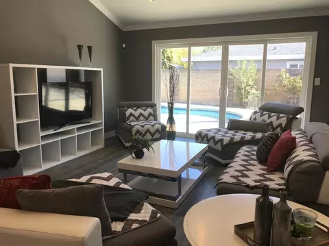Living - 4448 Hackberry Ln, Carmichael, CA 95608 photo 3 of 11