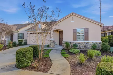 1265 Marseille Ln, Roseville, CA 95747