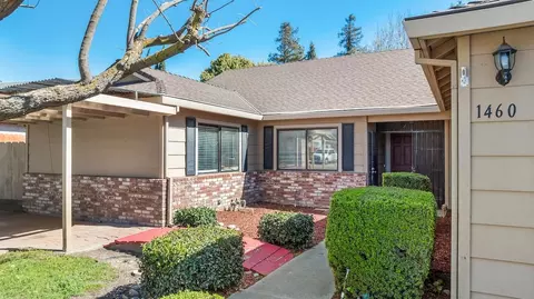 Exterior - 1460 Ridgecrest Dr, Manteca, CA 95336 photo 4 of 17