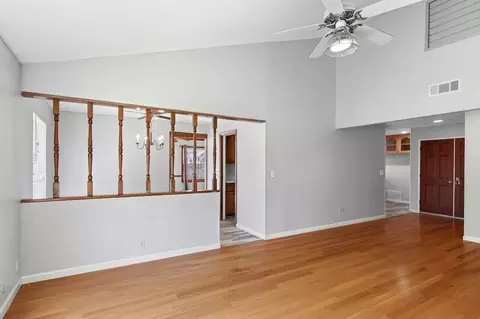 Living - 1460 Ridgecrest Dr, Manteca, CA 95336 photo 3 of 15