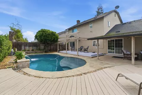 Exterior - 749 Nancy Dr, Ripon, CA 95366 photo 6 of 11