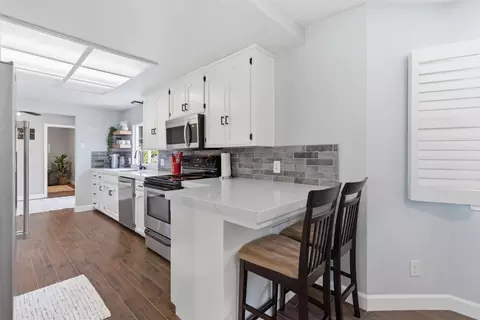 Kitchen - 749 Nancy Dr, Ripon, CA 95366 photo 1 of 5