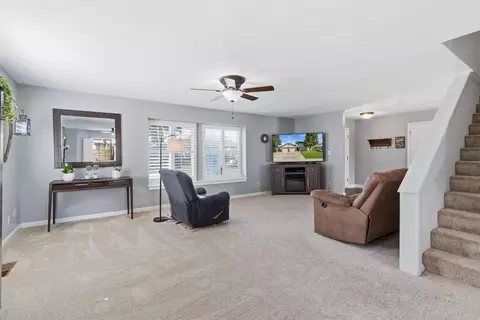 Living - 749 Nancy Dr, Ripon, CA 95366 photo 3 of 3