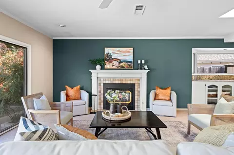 1574 Barnett Cir, Carmichael, CA 95608 photo 17