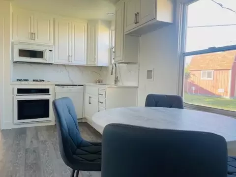 Kitchen - 525 Eureka Ave, Lodi, CA 95240 photo 1 of 1