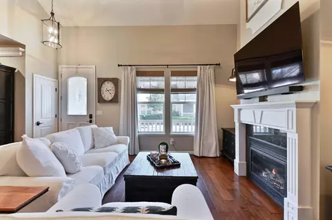 Living - 105 Fieldstone Dr, Murphys, CA 95247 photo 6 of 8