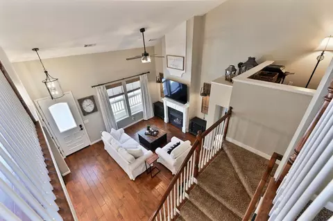 Entry Way - 105 Fieldstone Dr, Murphys, CA 95247 photo 3 of 8