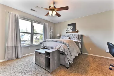 Bedroom - 105 Fieldstone Dr, Murphys, CA 95247 photo 7 of 8