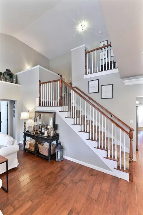 Entry Way - 105 Fieldstone Dr, Murphys, CA 95247 photo 4 of 8