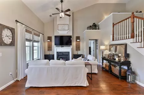 Living - 105 Fieldstone Dr, Murphys, CA 95247 photo 3 of 8