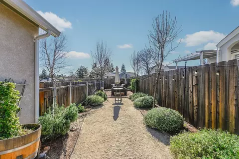 Exterior - 105 Fieldstone Dr, Murphys, CA 95247 photo 1 of 13