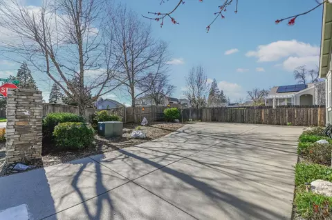 Exterior - 105 Fieldstone Dr, Murphys, CA 95247 photo 11 of 13