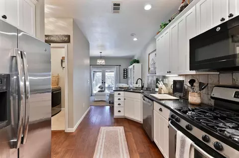 Kitchen - 105 Fieldstone Dr, Murphys, CA 95247 photo 1 of 6
