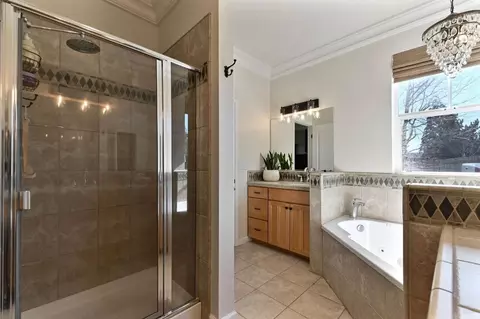 Bath - 105 Fieldstone Dr, Murphys, CA 95247 photo 4 of 10