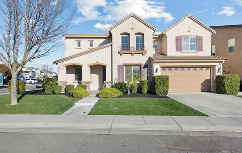 2712 Cancun Dr, Modesto, CA 95355 photo 1
