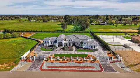 8721 Penta Way, Elk Grove, CA 95624