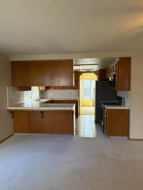 Kitchen - 2056 Elwin Way, Modesto, CA 95350 photo 5 of 5